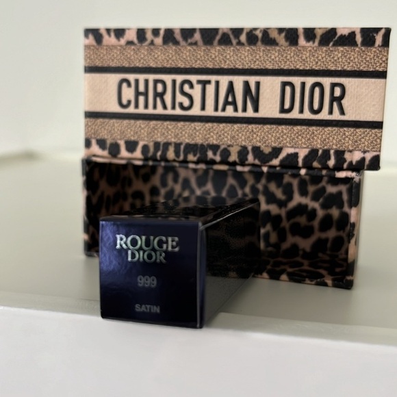 Dior Mitza lipstick case with Rouge Lipstick - Picture 2 of 3